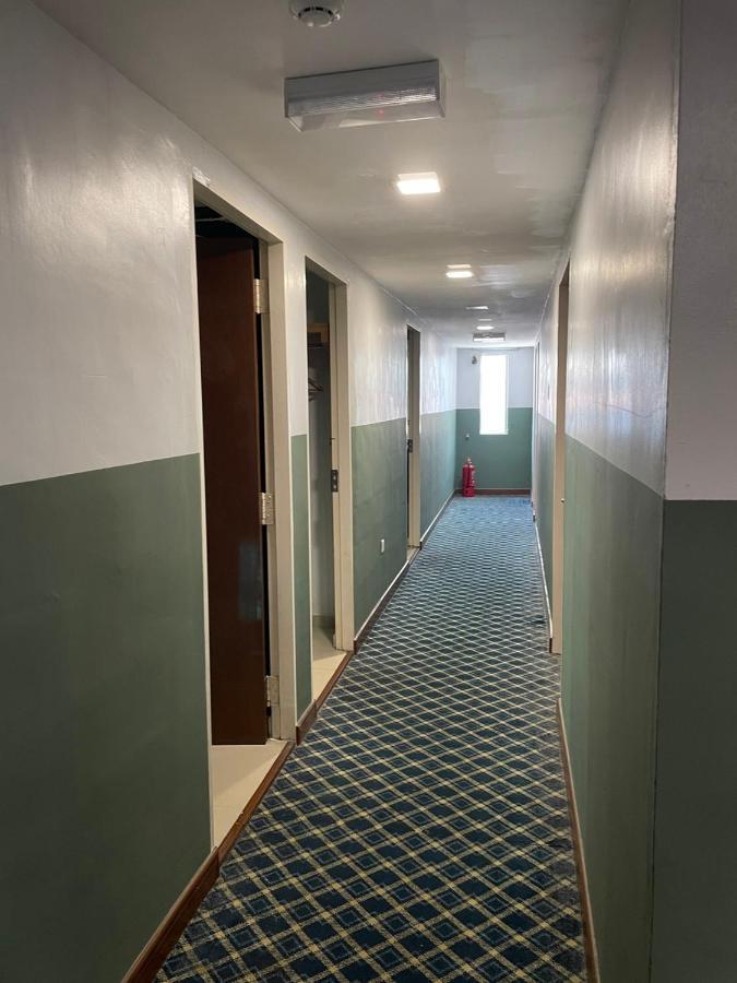 Room V Jalan Megat By Secom Batu Pahat Exterior foto